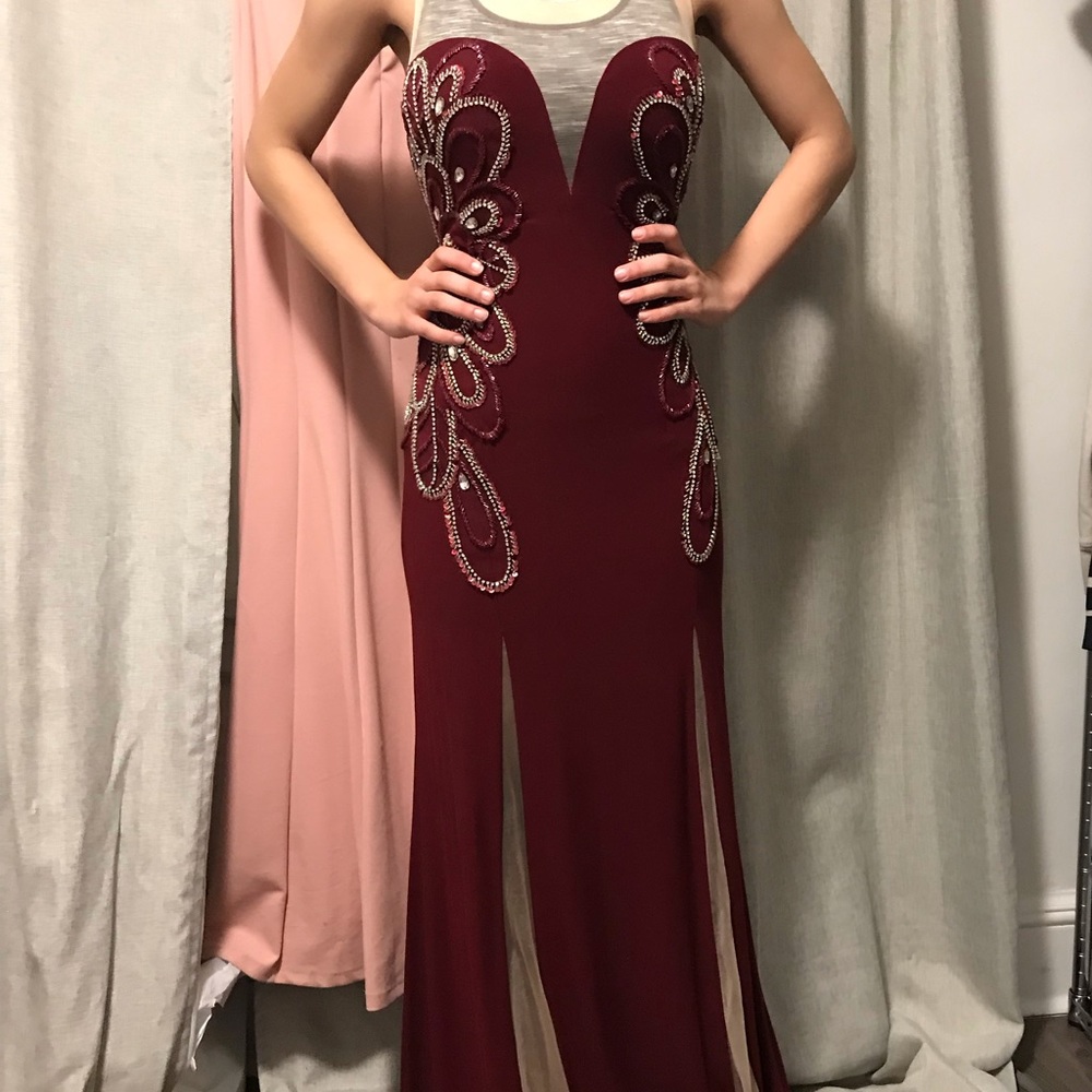 Beautiful maroon red dress by Camille La Vie